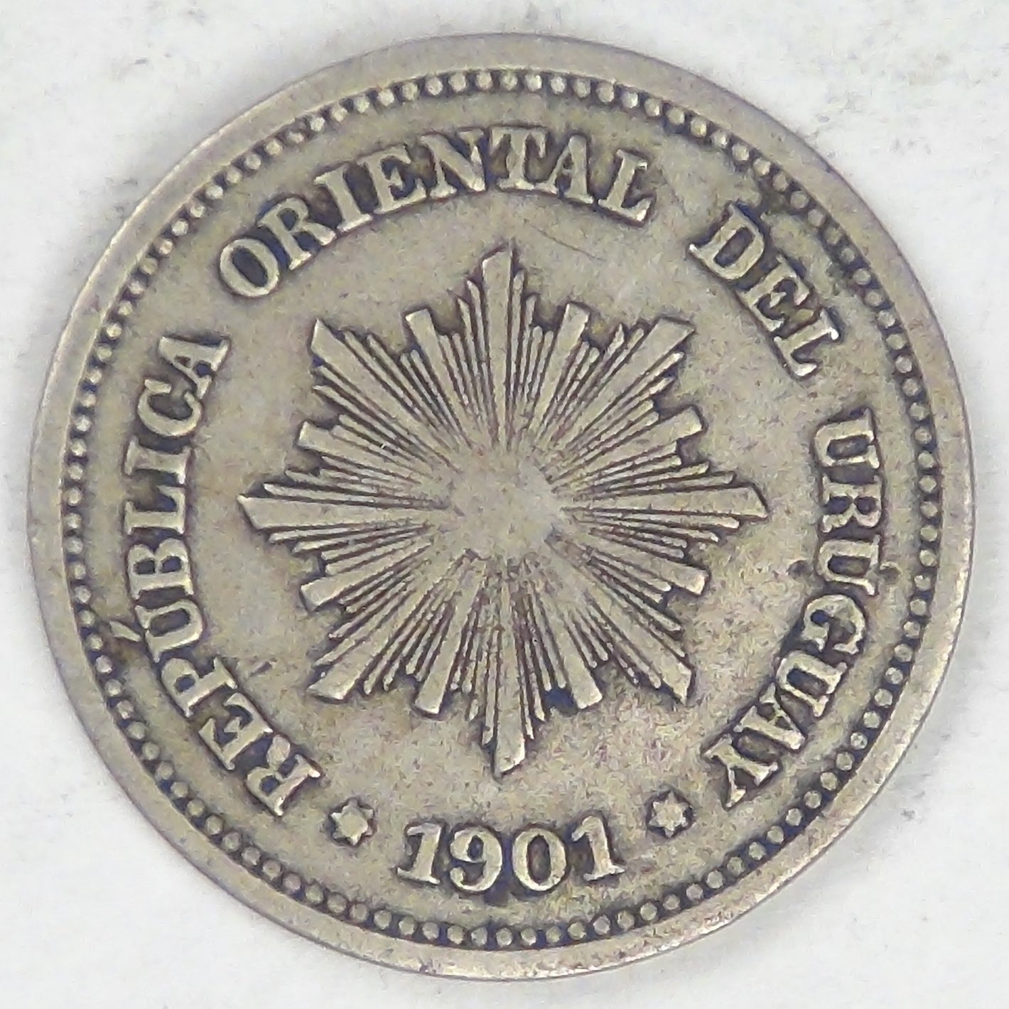 URUGUAY - Republic, 1901 A, Centésimo, Very Fine
